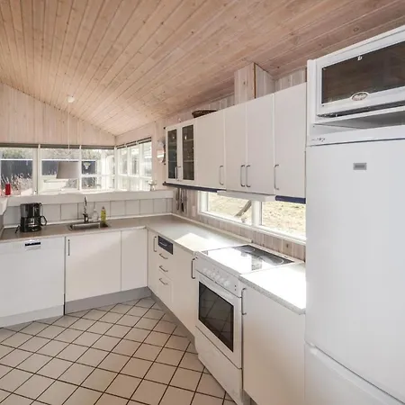 Three-bedroom Holiday In *
